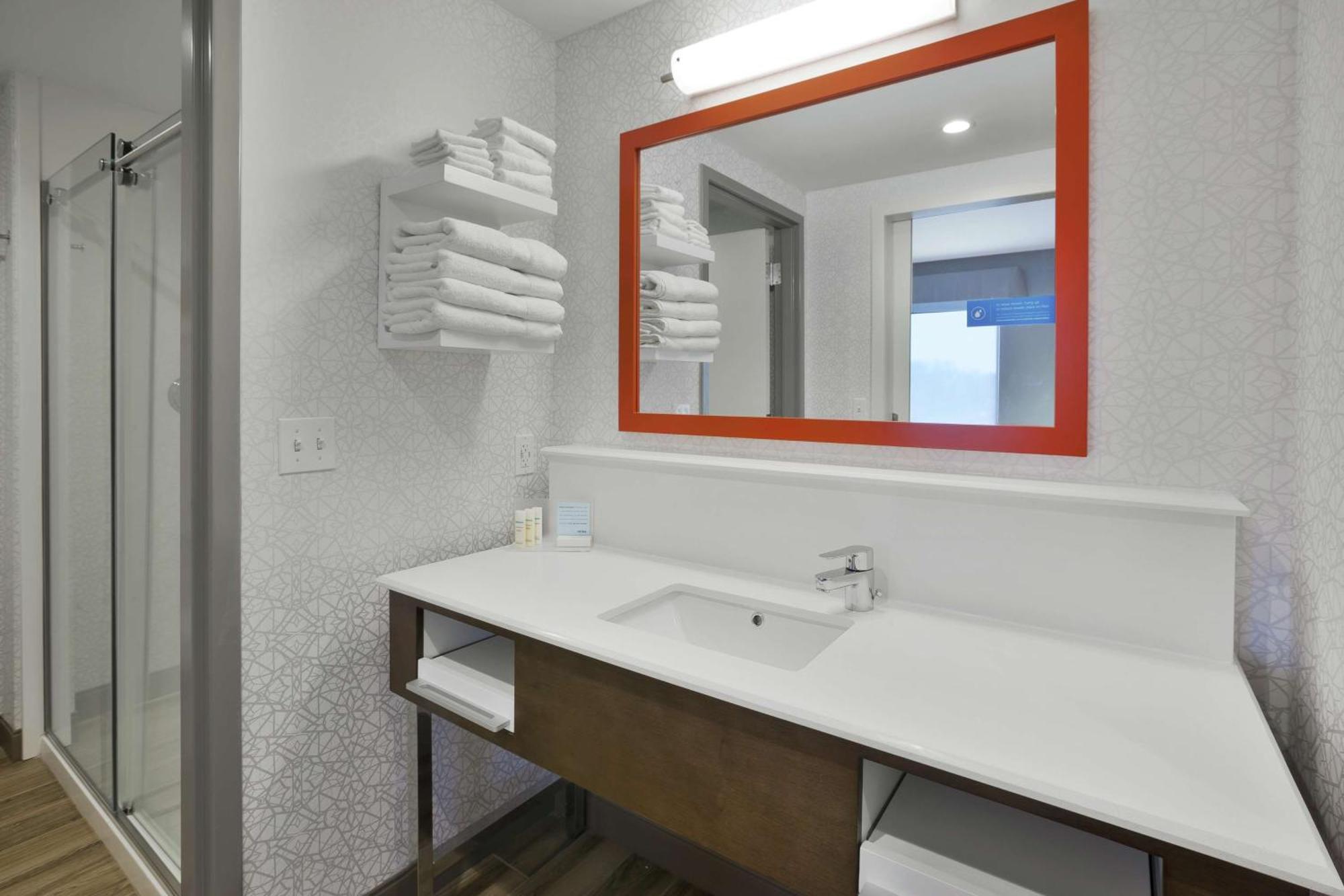 Hampton Inn & Suites Grandville Grand Rapids South Экстерьер фото