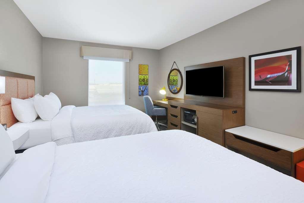 Hampton Inn & Suites Grandville Grand Rapids South Номер фото